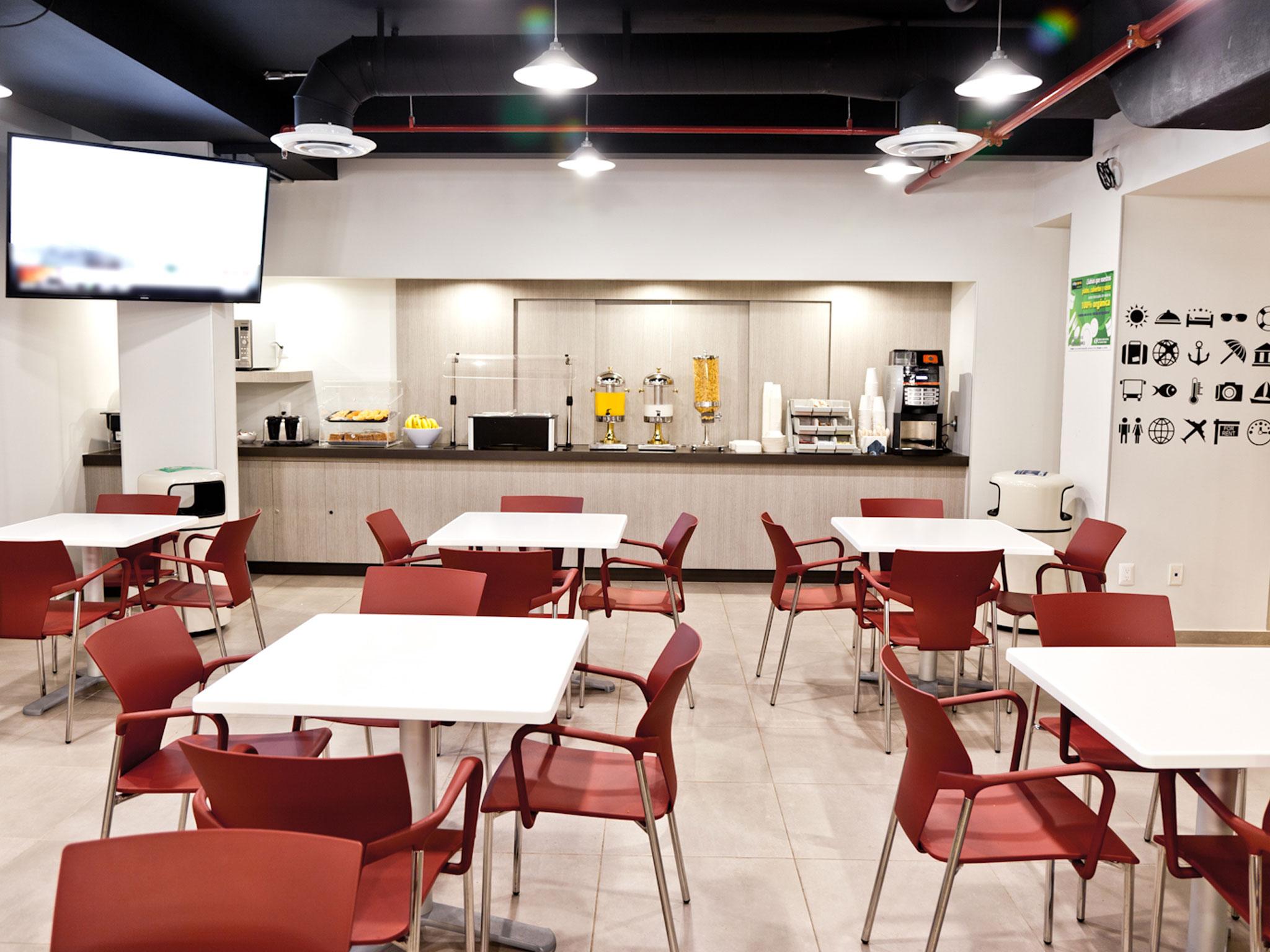 City Express Junior By Marriott Puebla Angelopolis Exteriör bild
