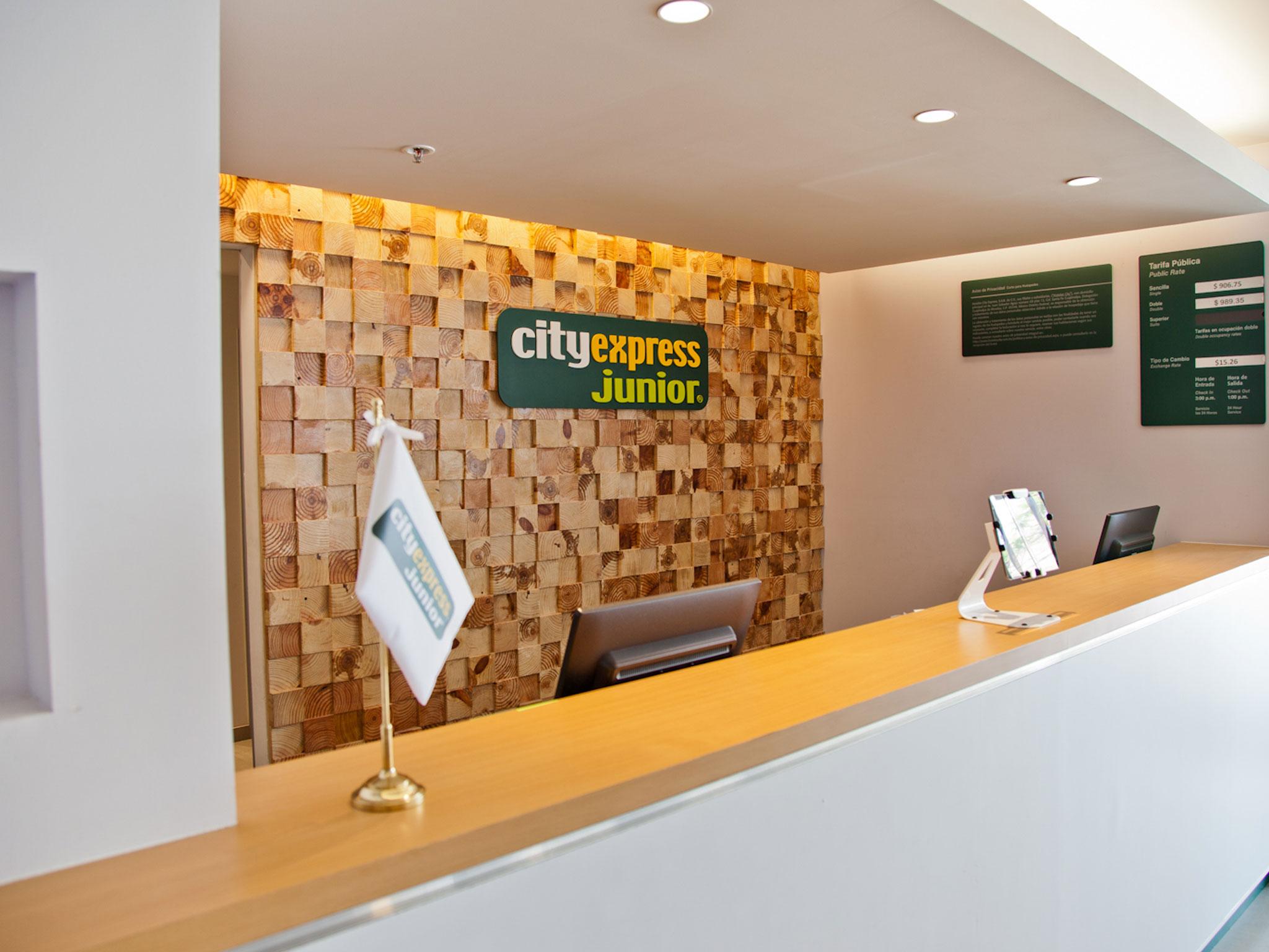 City Express Junior By Marriott Puebla Angelopolis Exteriör bild