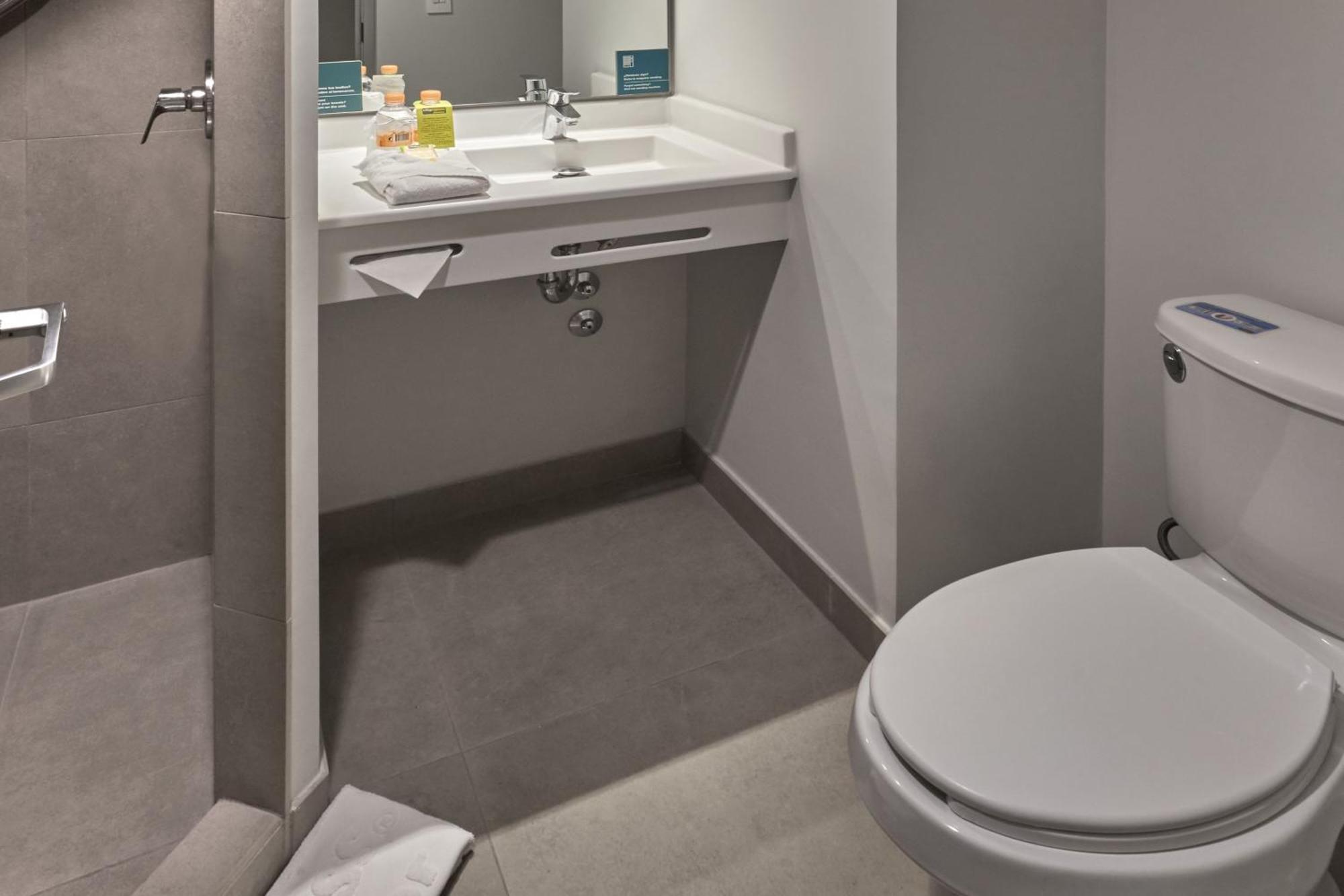 City Express Junior By Marriott Puebla Angelopolis Exteriör bild