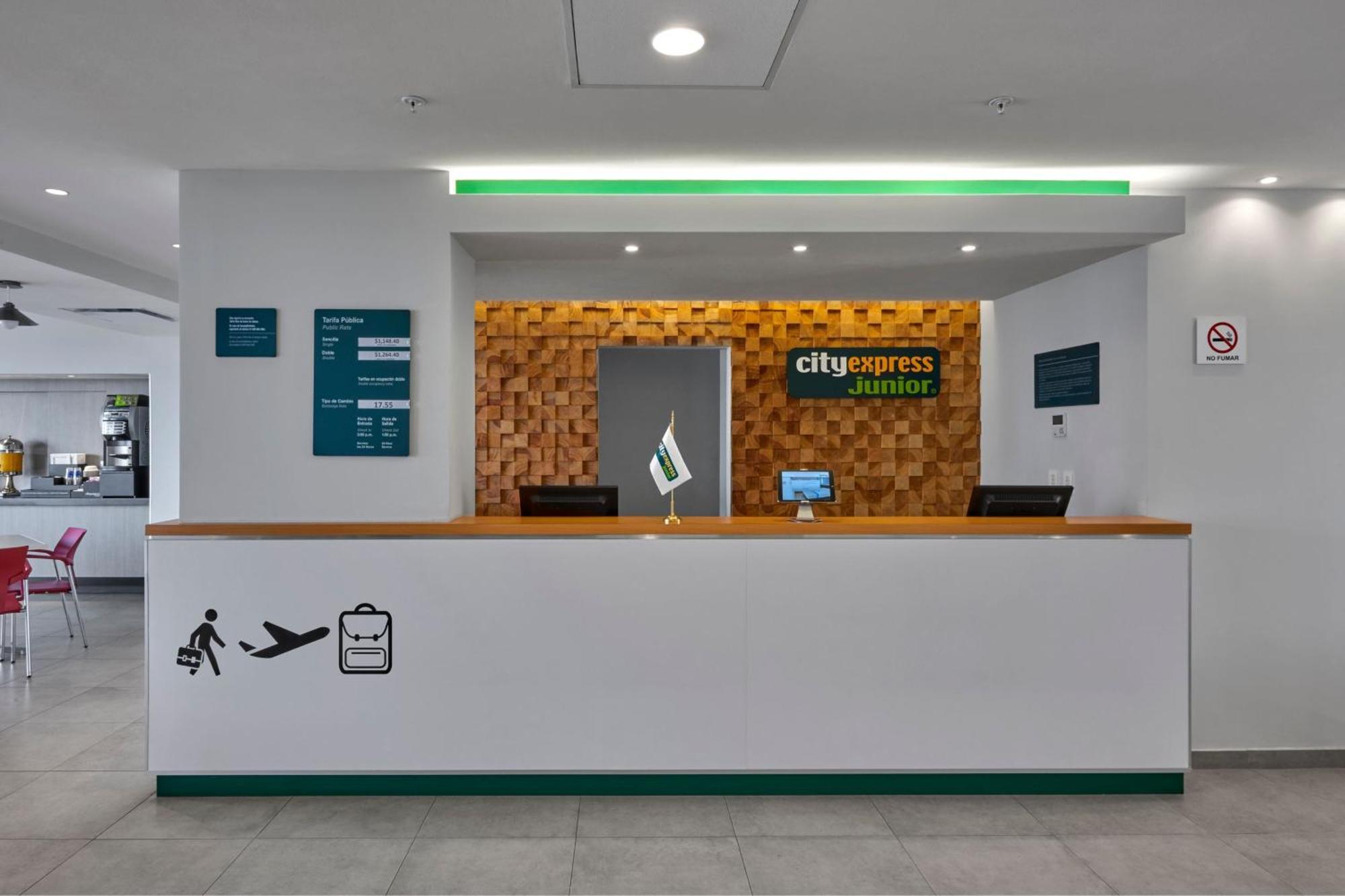 City Express Junior By Marriott Puebla Angelopolis Exteriör bild