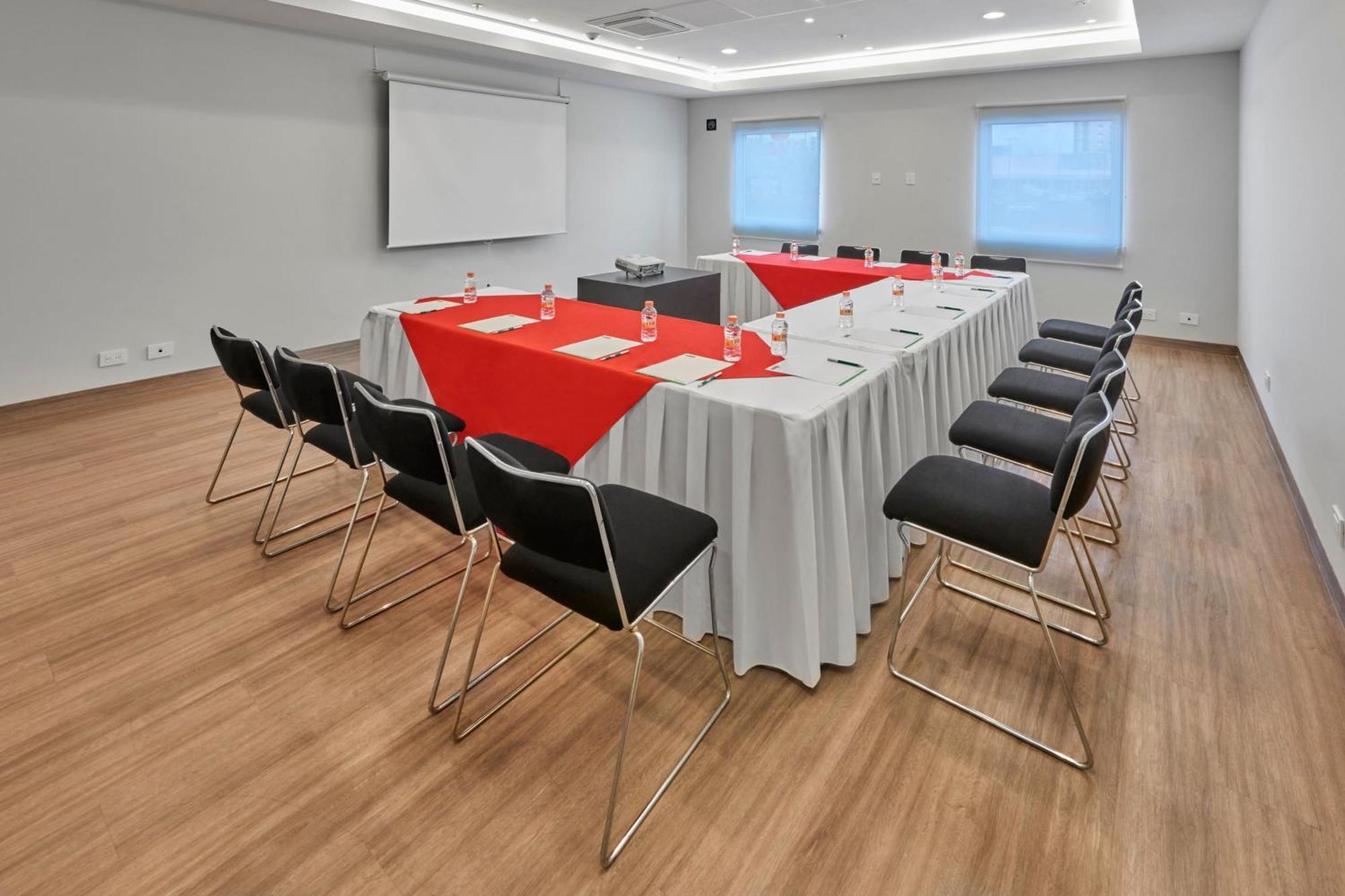 City Express Junior By Marriott Puebla Angelopolis Exteriör bild