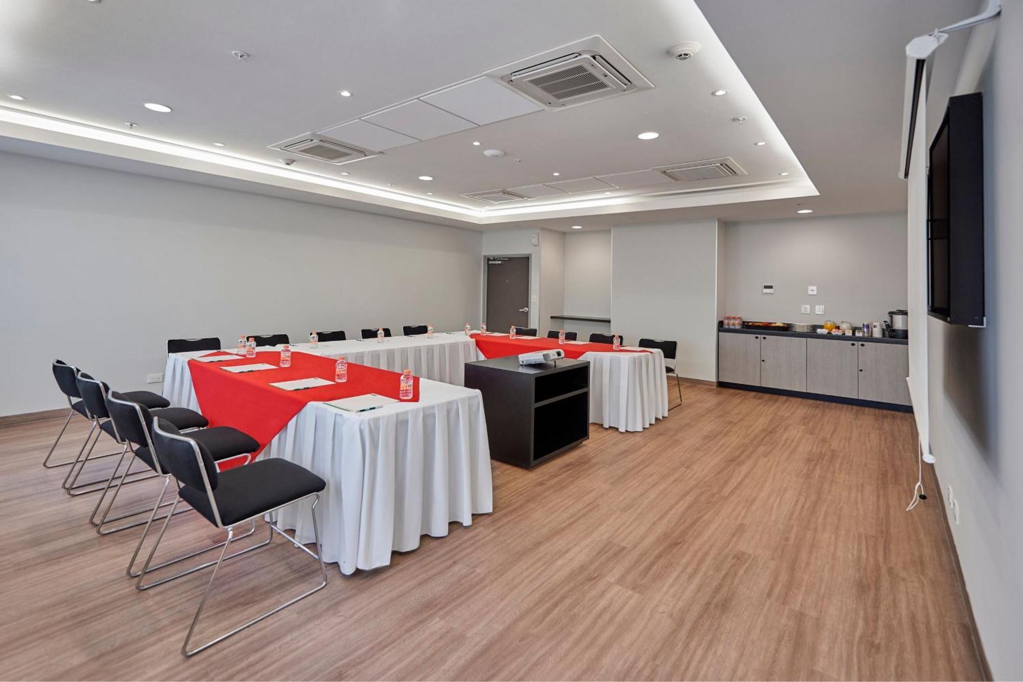City Express Junior By Marriott Puebla Angelopolis Exteriör bild